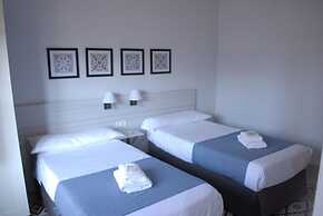 La Perla Granada Suites