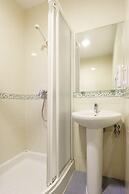 La Perla Granada Suites