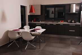 Sugar and Almond - Luxury Apartments