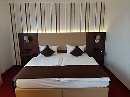 Lobinger Hotel - Weisses Ross