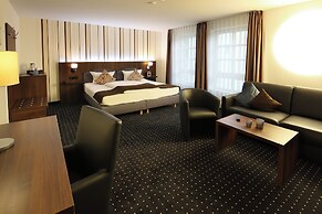 Lobinger Hotel - Weisses Ross