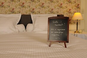 Fine Fleur Bed & Breakfast