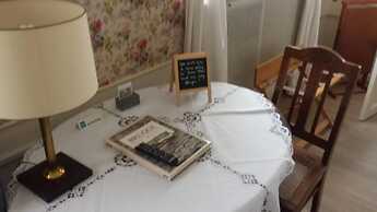 Fine Fleur Bed & Breakfast