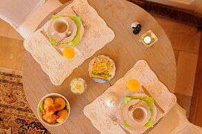 Fine Fleur Bed & Breakfast