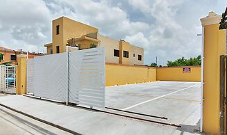 Tropical Island Aparthotel