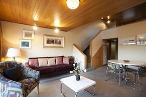 The Lofts Apartments