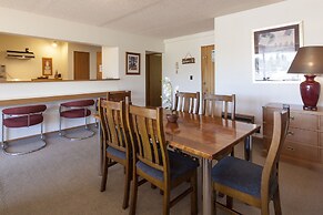 The Lofts Apartments