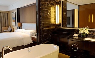 Hilton Zhongshan Downtown