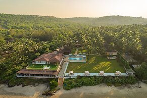 La Cabana Beach and Spa