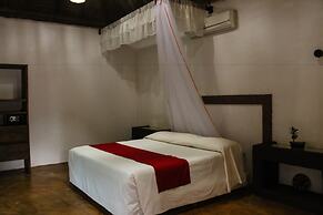 Real Mayab Hotel & Bungalows