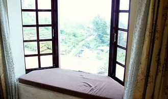 Country Club Valley Vista