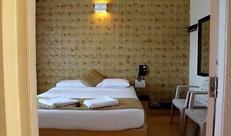 Country Club Valley Vista