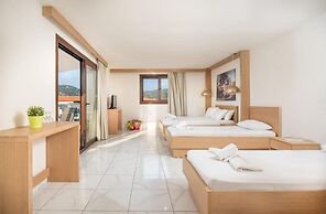 Toroni Blue Sea Hotel & Spa