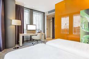 Sound Garden Hotel Airport