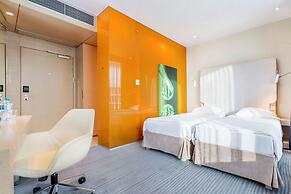 Sound Garden Hotel Airport