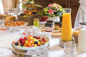 Brit Hotel Le Cygne
