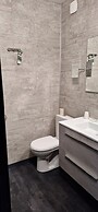 Brit Hotel Le Cygne