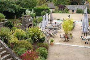 Brit Hotel Le Cygne