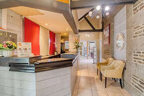 Brit Hotel Le Cygne