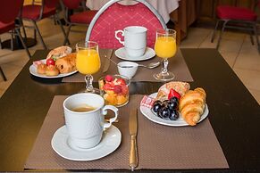Brit Hotel Le Cygne