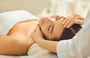 Eden Star Saigon Hotel