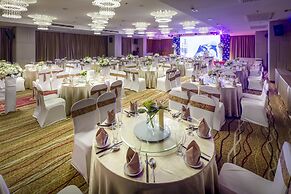 Eden Star Saigon Hotel