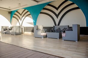 Best Western Plus Meridian Hotel