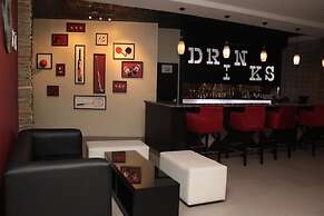 Best Western Plus Meridian Hotel