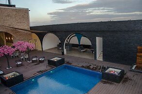 Best Western Plus Meridian Hotel