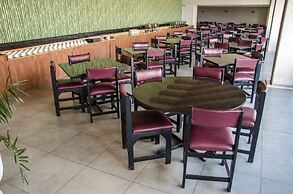 Best Western Plus Meridian Hotel