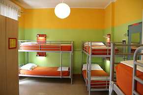 Jammin' Hostel & Bar