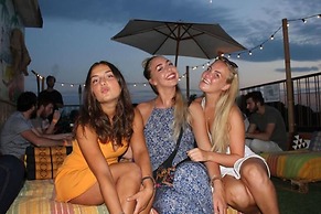 Jammin' Hostel & Bar