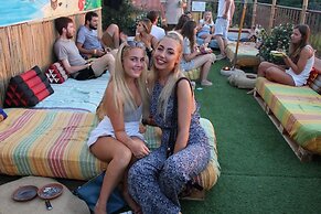 Jammin' Hostel & Bar