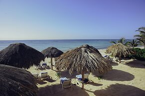 Villas De Rosa Beach Resort