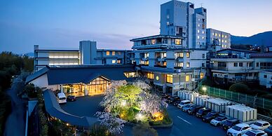 Satoyu Mukashibanashi Yuzanso Ryokan
