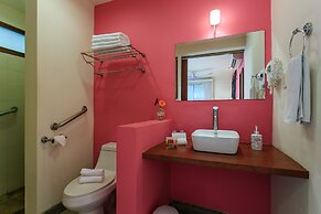 Art 57 Hotel - Adults Only