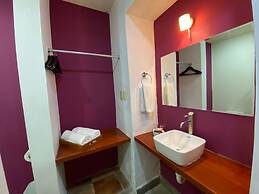 Art 57 Hotel - Adults Only