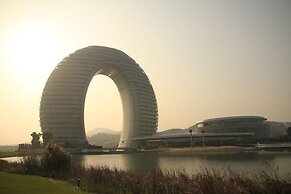 Sheraton Huzhou Taihu Lake Hot Spring Resort & Spa