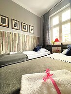 Explorer B&B Old Town Rooms & Apartment