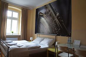 Explorer B&B Old Town Rooms & Apartment