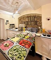 Explorer B&B Old Town Rooms & Apartment