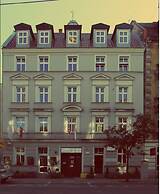 Explorer B&B Old Town Rooms & Apartment