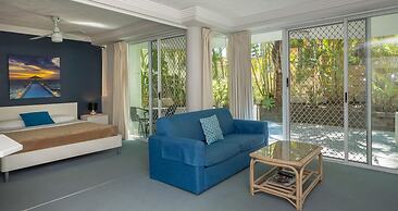 Santa Anne By The Sea