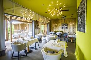 Hotel French Coco