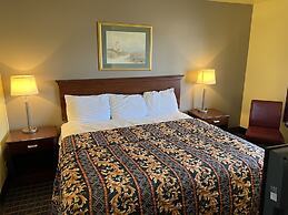 Crows Nest Inn Tawas