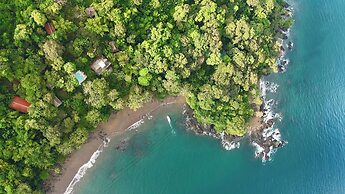 Copa De Arbol Beach & Rainforest Resort