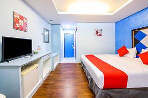 The Chilli by Golden Ray