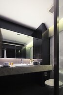 Nine Forty One Hotel