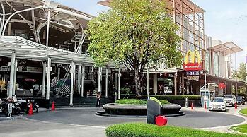 Nine Forty One Hotel