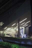 Nine Forty One Hotel